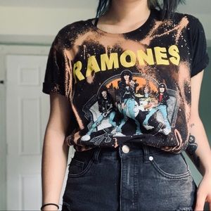 Custom vintage Ramones band T-shirt